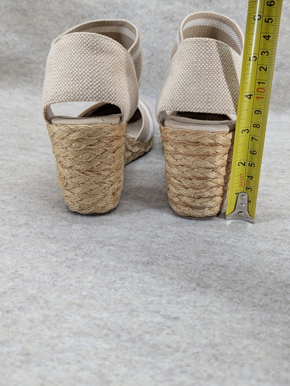 Chaps Espadrilles Wedges Canvas Ankle Strap Boho Preppy Sz 9 Beige Classic - Picture 6 of 13